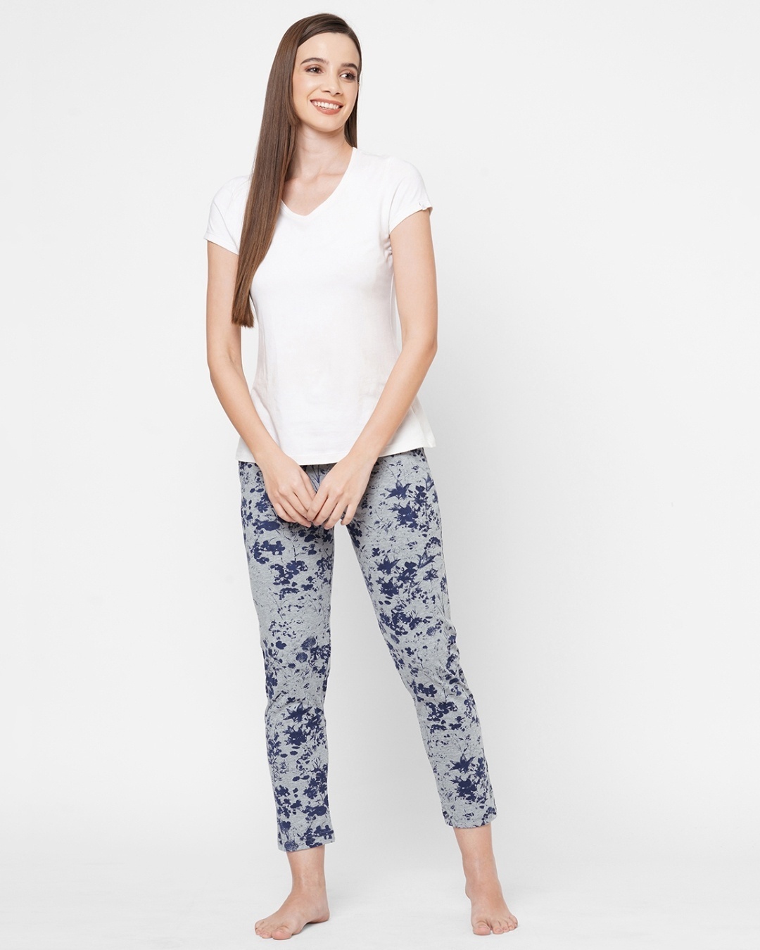 Shop Women's Grey All Over Floral Printed Lounge Pants