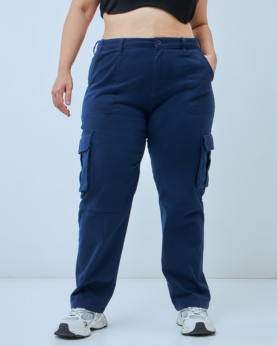 Women Blue Staright Fit Cargo Jeans