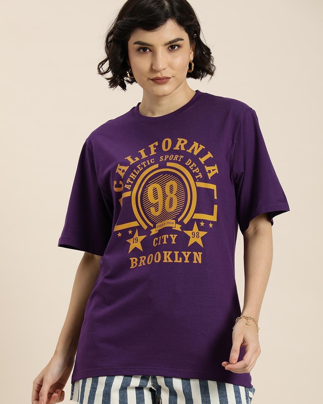 Buy Women's Purple Los Angeles Typography Oversized T-shirt Online at  Bewakoof