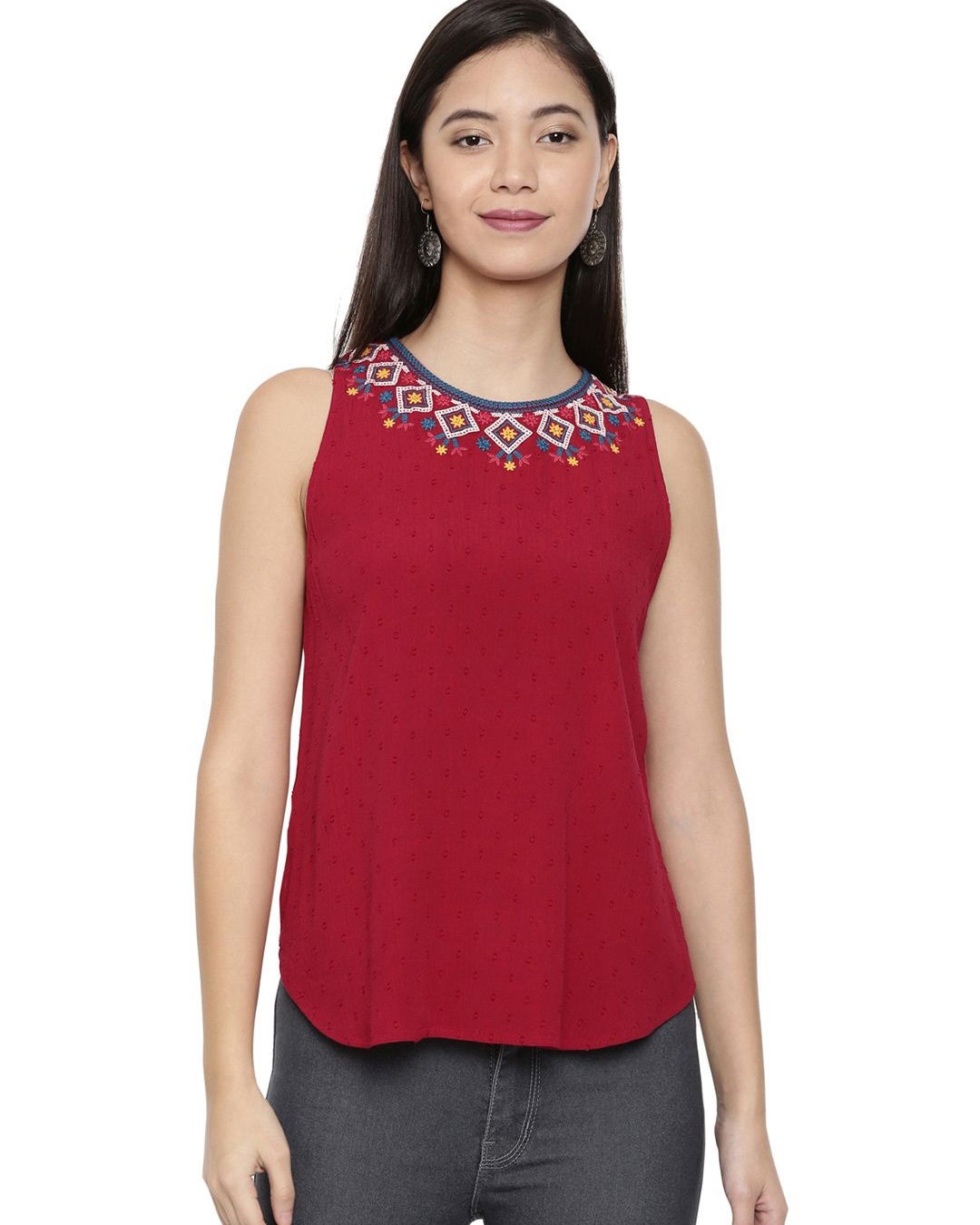 Shop Women's Red Floral Print Sleeveless Top-Front