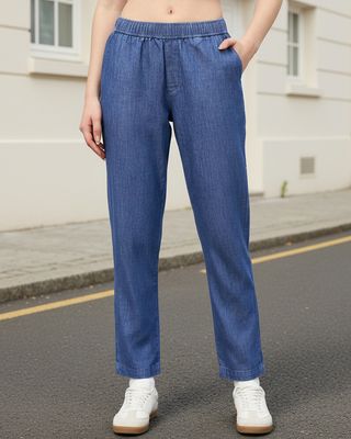 Women's Rinse Blue Ankle Length Jeans-Front Bewakoof Shop Women's Rinse Blue Ankle Length Jeans-Front