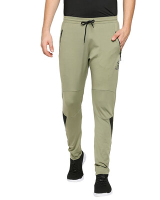 Shop Men's Light Green Solid Regular Fit Trackpant-Front