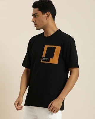 Shop Men's Black Color Block Oversized Fit T-shirt-Front