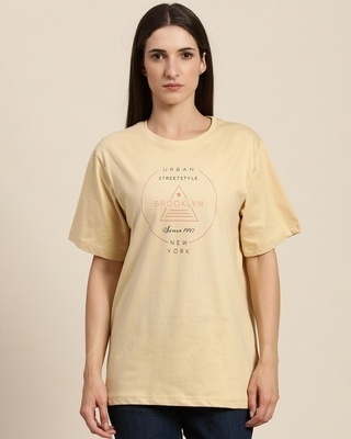 Shop Women's Beige New York City Typography Oversized T-shirt-Front