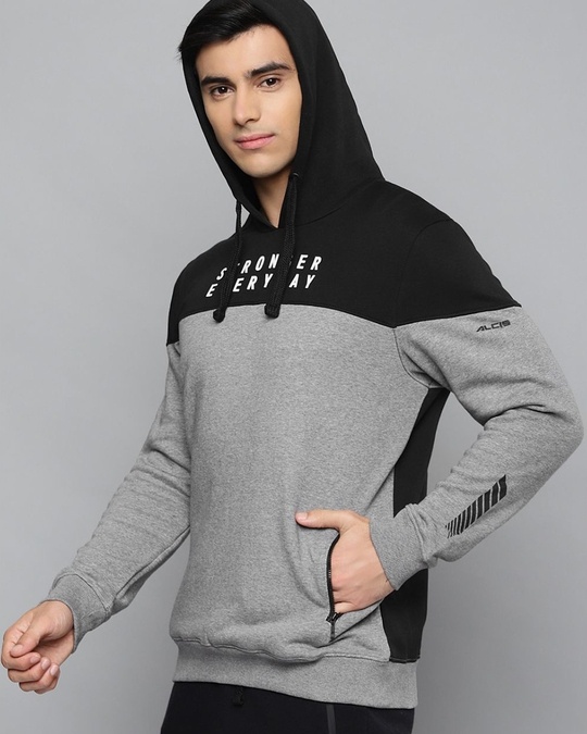 Shop Men Grey Color Block Slim Fit Sweatshirt-Design
