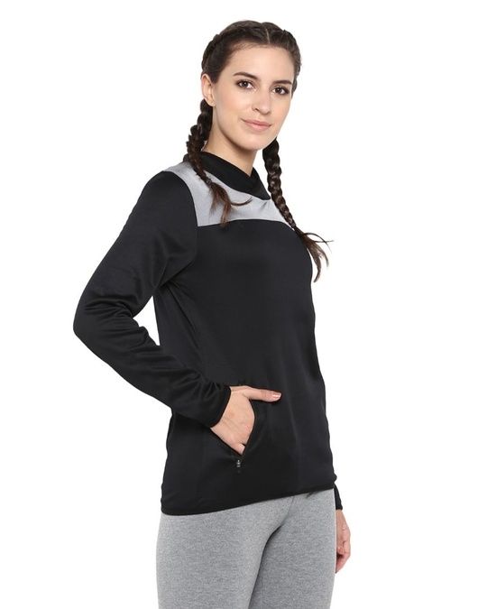 Shop Women Black Color Block Slim Fit Sweatshirt-Full