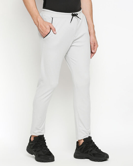 Shop Men's Grey Solid Regular Fit Trackpant-Design