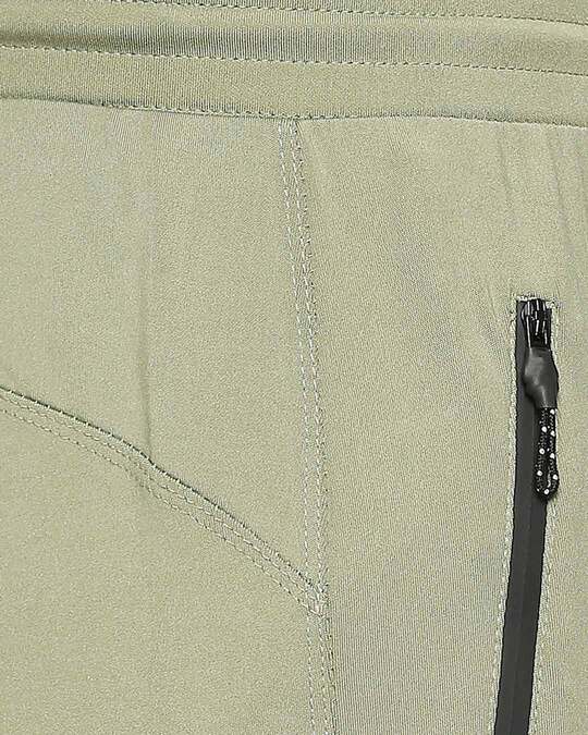 Shop Men's Light Green Solid Regular Fit Trackpant