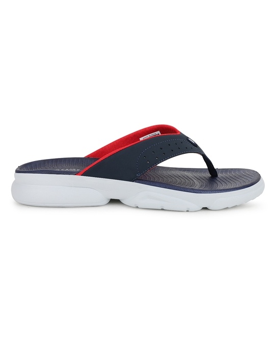 bewakoof flip flops