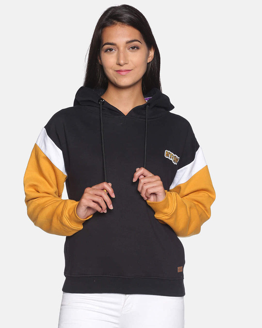 Shop Women's Colorblock Black Stylish Casual Sweatshirt-Front