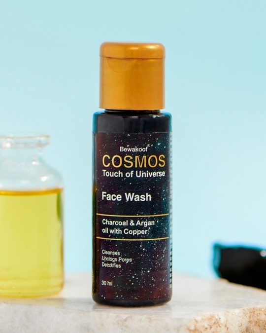 Shop Face Wash By Bewakoof With Activated Charcoal, Argan Oil And Copper 30ml-Back