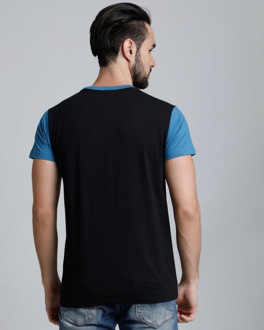 Shop Men's Multicolor Colourblocked T-shirt-Back