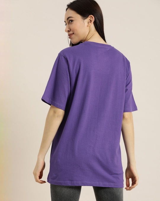 Shop Women's Purple Graphic Print T-shirt-Back