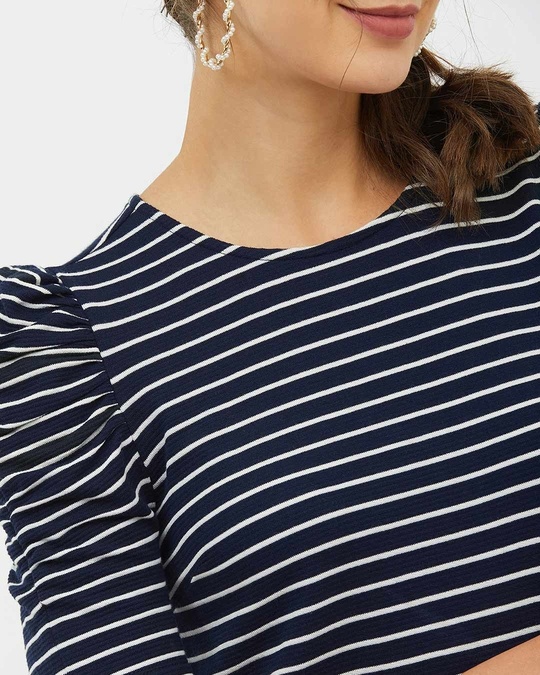 Shop Women Round Neck Short Sleeves Striped T Shirt