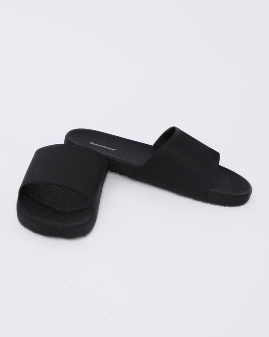 be trendy flip flops