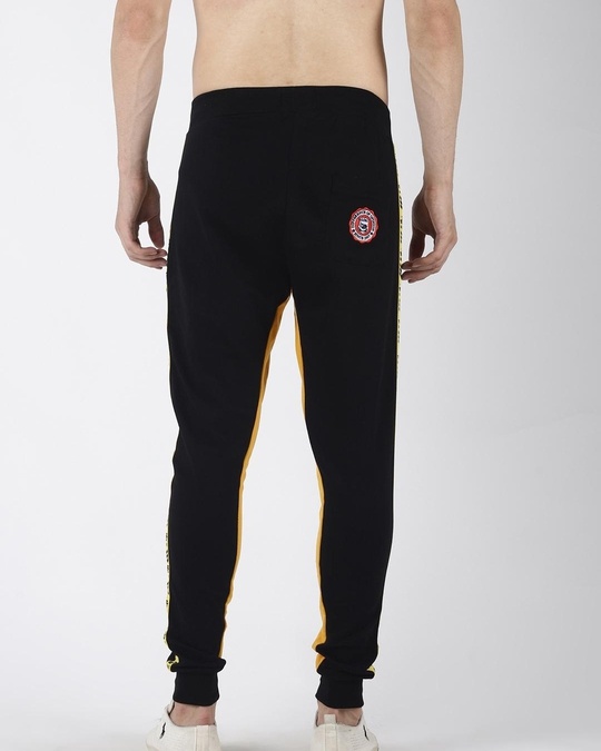 bewakoof joggers