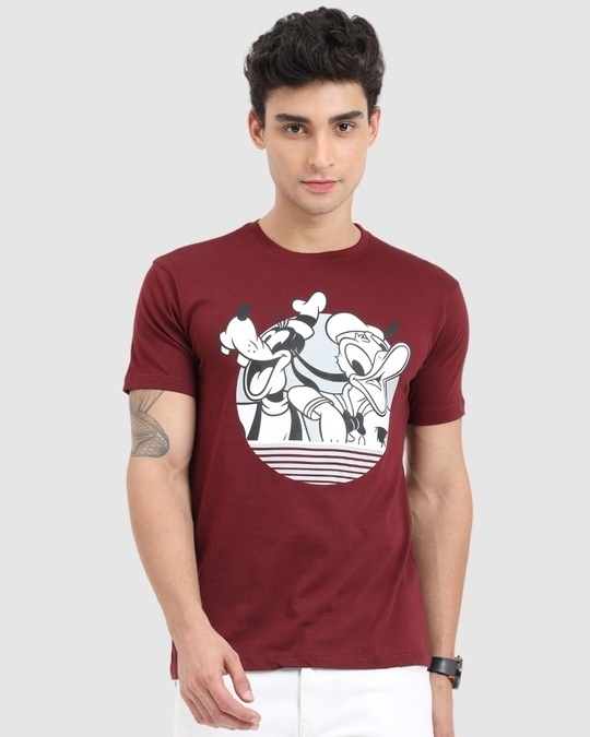 Shop Men's Maroon Donald & Goofy Graphic Printed T-shirt-Front