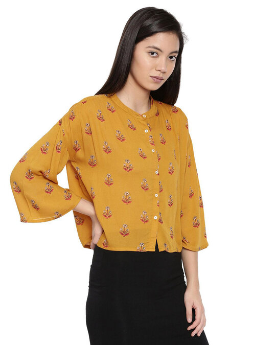Shop Women's Yellow Floral Print Half Sleeve Top-Back
