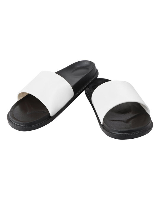 Shop Plain White & Black Casual Lightweight Trendy Flip Flop For Men-Full