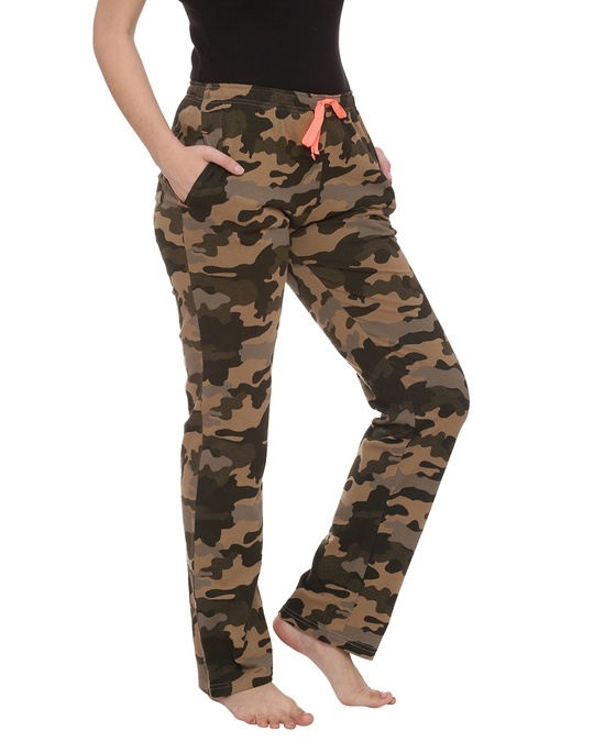 Shop Slumber Jill Nothing in Common Camouflage Lounge Pants-Design