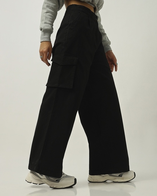 Buy Women's Black Cargo Pants Online at Bewakoof
