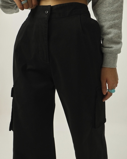 Buy Women's Black Cargo Pants Online at Bewakoof