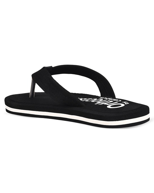 bewakoof flip flops