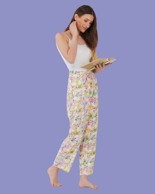 Shop Women's White Floral Print Pyjamas