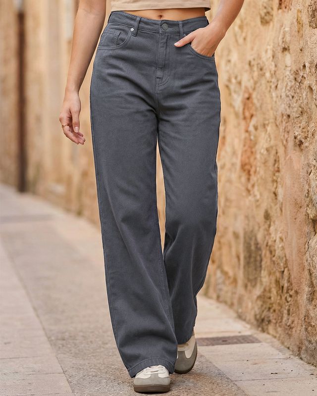 Women's Grey Straight Fit Jeans