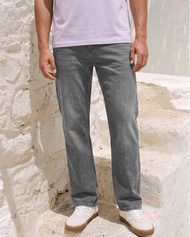 Men's Grey Washed Straight Fit Mid-Rise Jeans