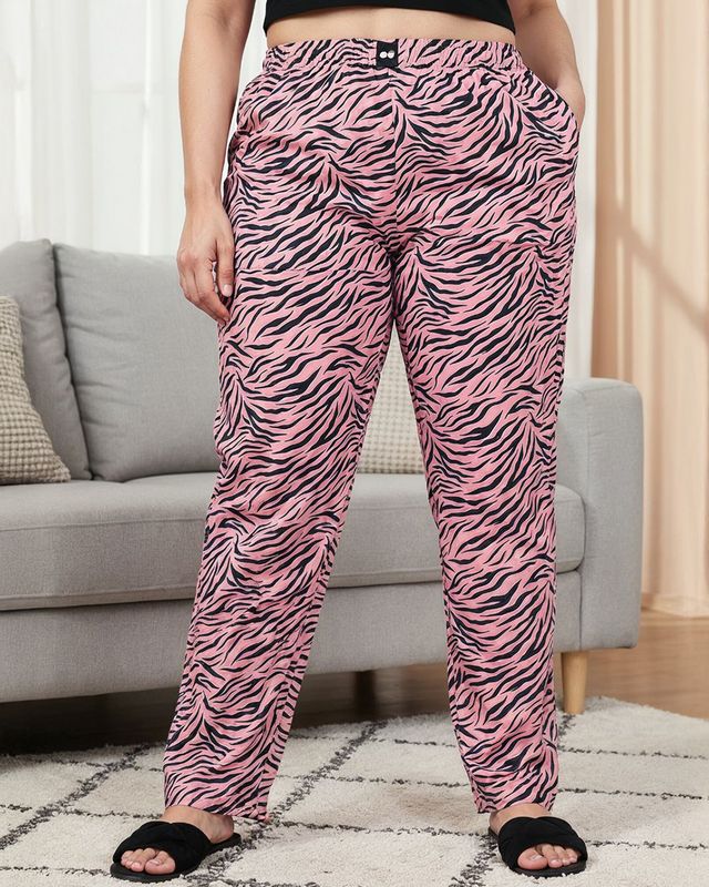 Shop Women's Pink & Black All Over Printed Plus Size Pyjamas-Front