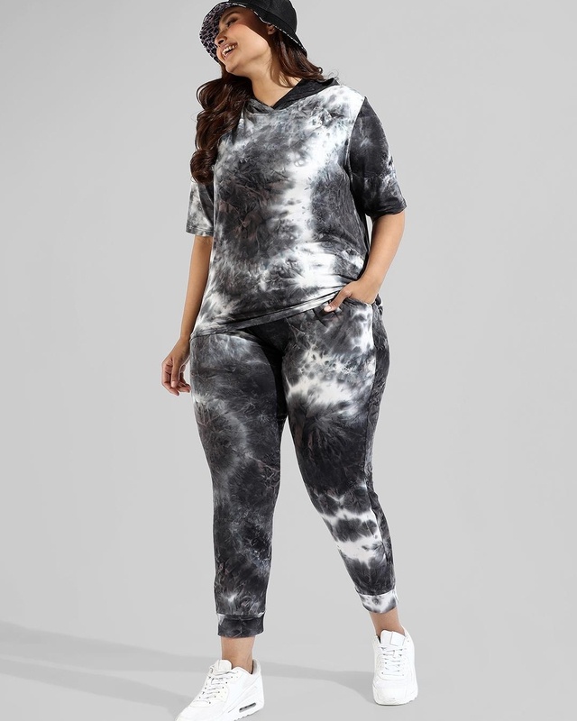 Shop Women's Grey Tie & Dye Oversized Plus Size Co-ord Set-Front