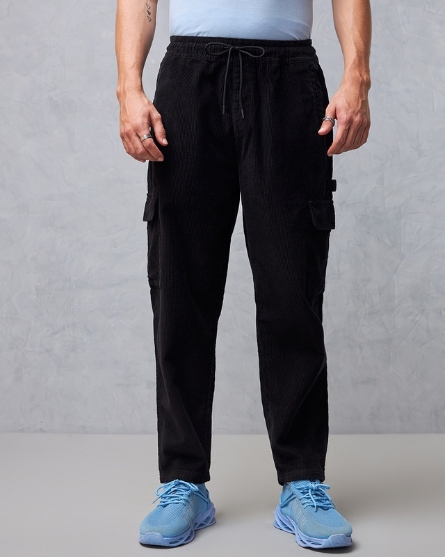 Shop Men's Black Oversized Cargo Carpenter Pants-Front