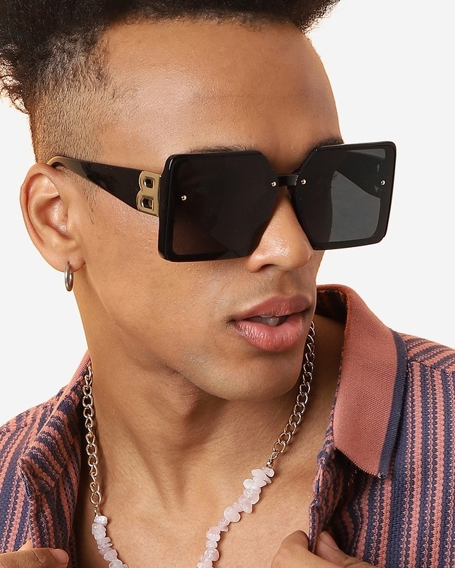 Shop Men's Black Oversized Polarised Lens Sunglasses-Front