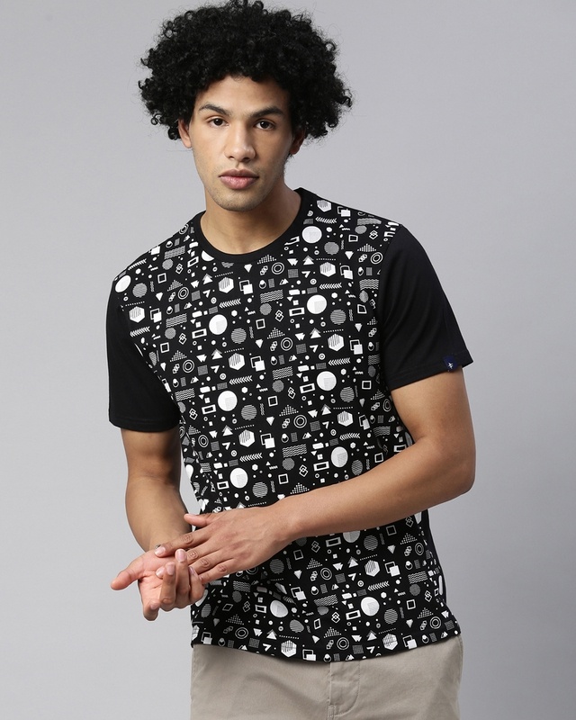Shop Men's Black Regular Fit Printed T-shirt-Front