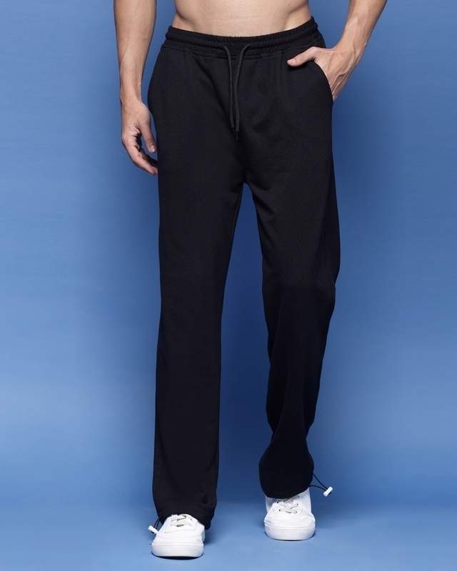 Shop Men's Black Relaxed Fit Parachute Pants-Front