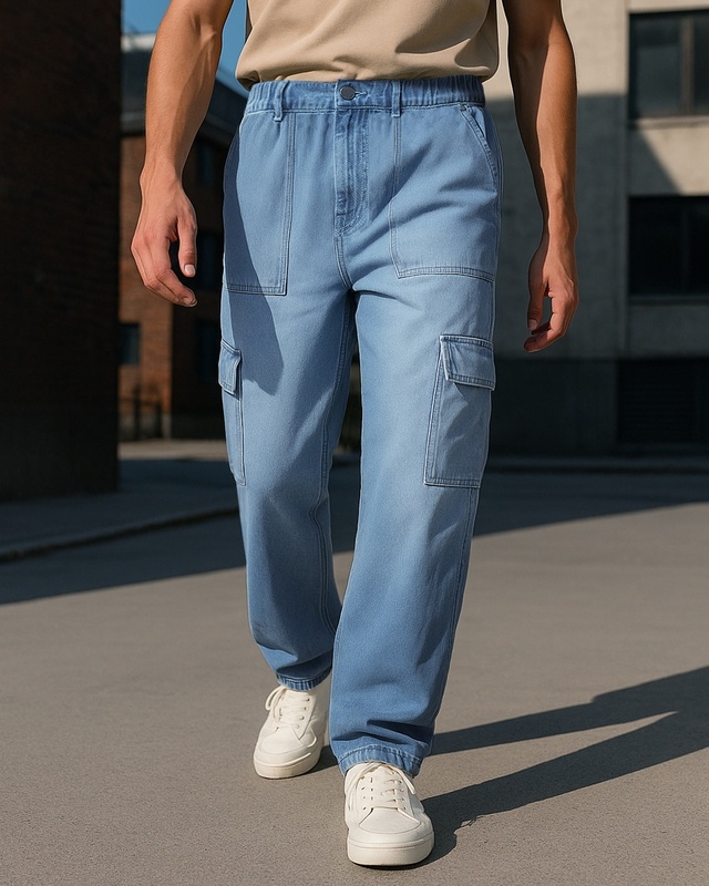 Shop Men's Blue Baggy Fit Cargo Mid- Rise Jeans-Front