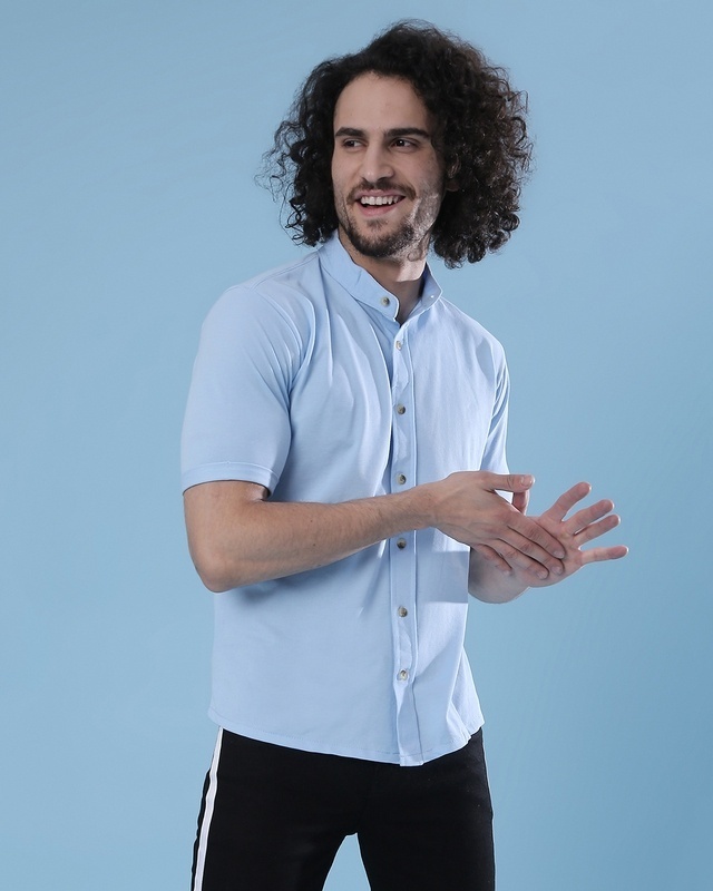 Shop Men's Blue Solid Regular Fit Shirt-Front