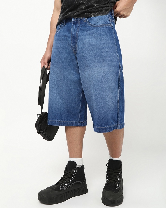 Shop Men's Blue Straight Fit Washed Shorts-Front
