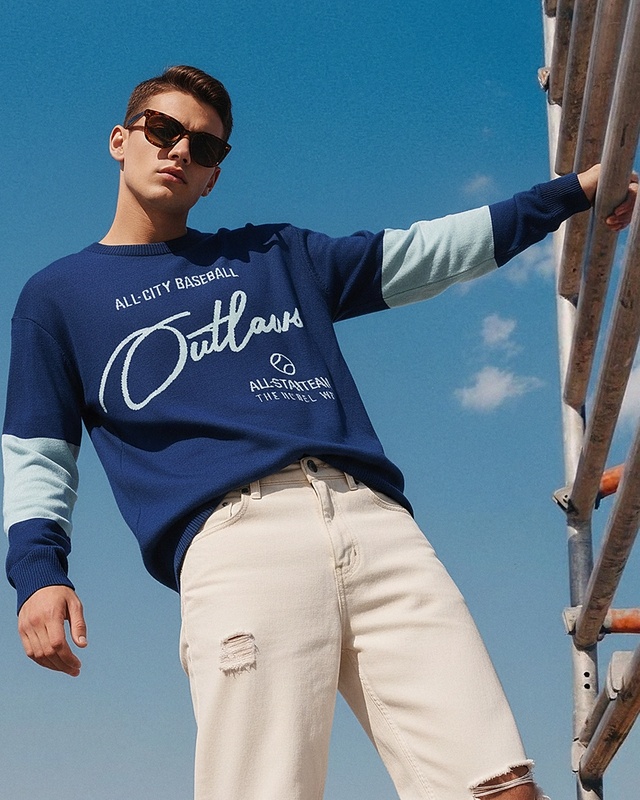 Shop Men's Blue Typography Super Loose Fit Sweater-Front