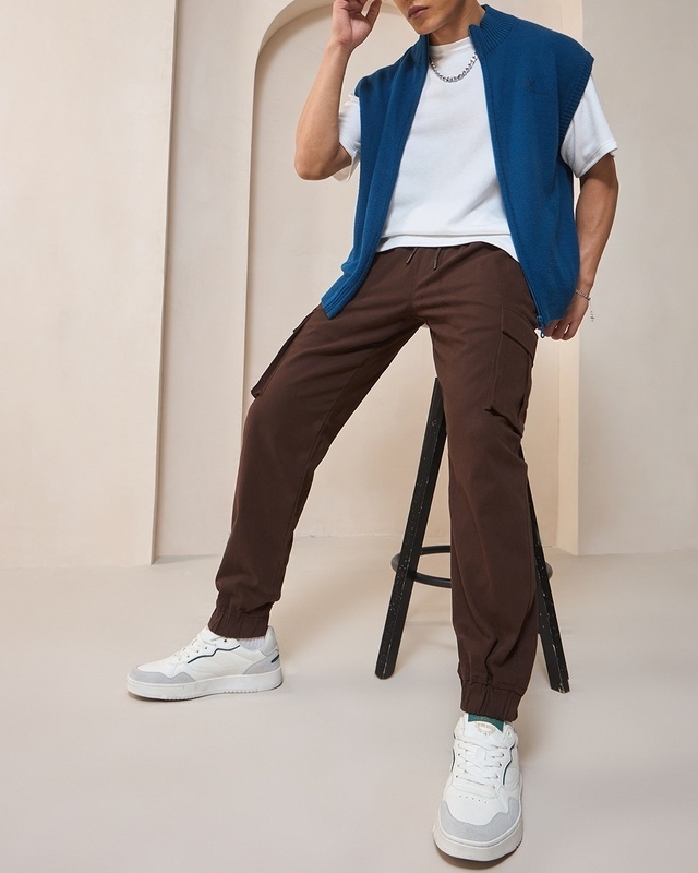 Stylish Color Combos for Beige Jeans | Men's Fashion Inspiration