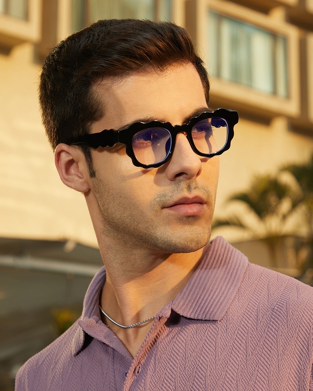 Shop Men's Clear Wayfarer Polarised Lens Sunglasses-Front