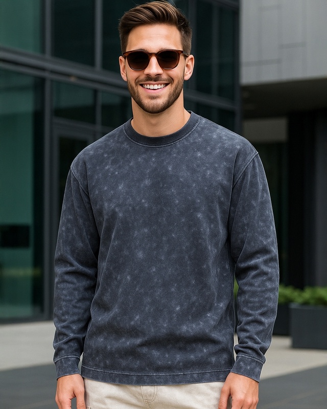Shop Men's Dark Grey Oversized Acid Wash T-shirt-Front