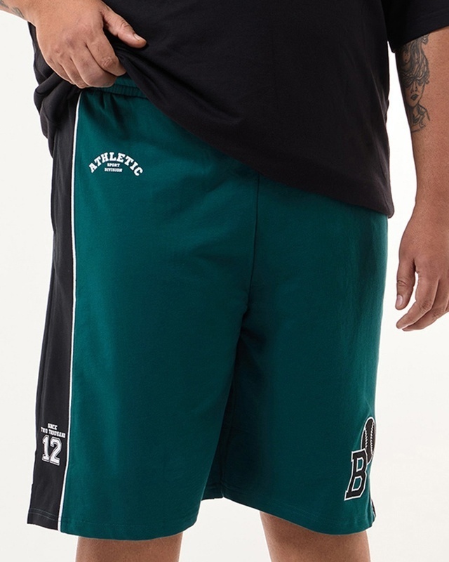 Shop Men's Green Athletic Color Block Oversized Plus Size Shorts-Front