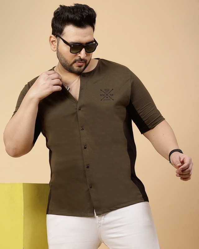 Shop Men's Green & Black Color Block Plus Size T-shirt-Front