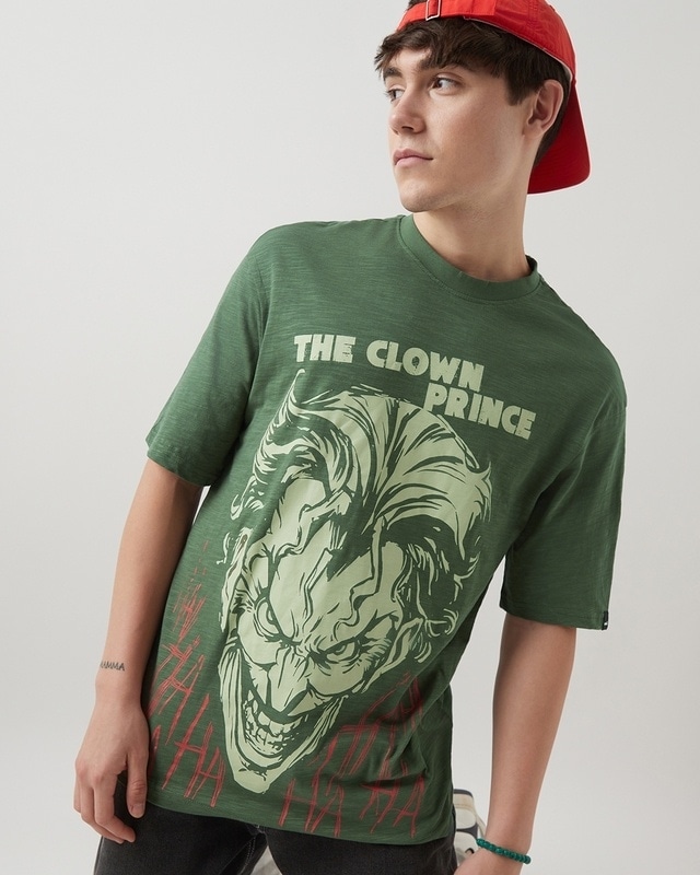 Shop Men's Green The Crown Prince Graphic Printed Oversized T-shirt-Front