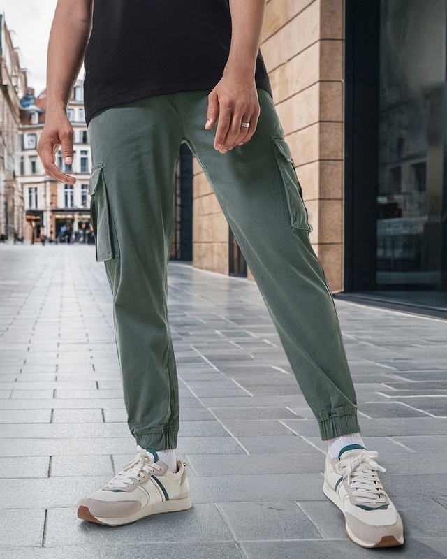 Shop Men's Grey Oversized Cargo Jogger Pants-Front