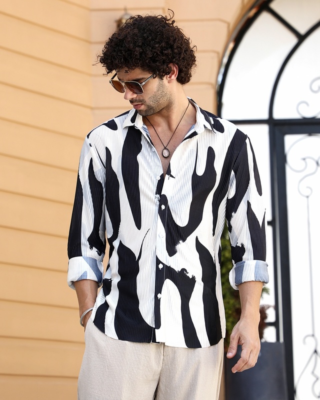 Shop Men's Obsidian Black & Daisy White Abstract Printed Shirt-Front