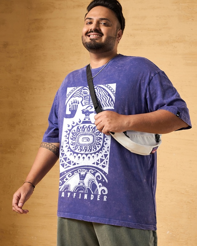 Shop Men's Skipper Blue Moana Graphic Printed Oversized Plus Size Acid Wash T-shirt-Front