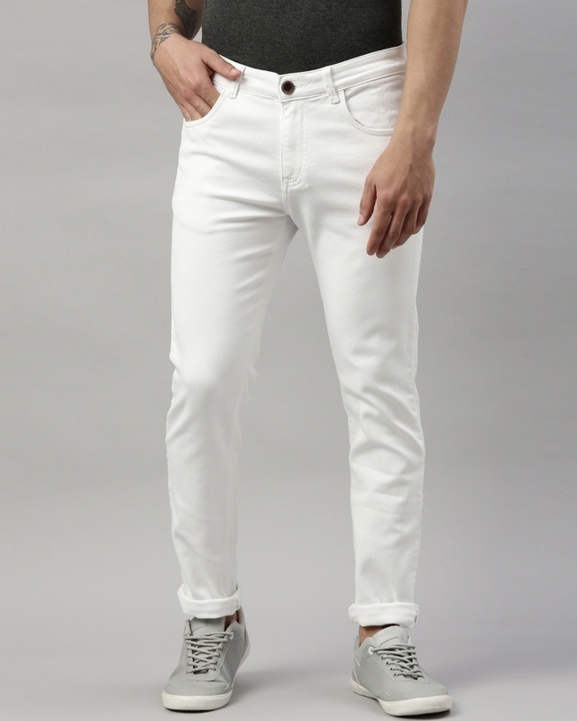 Shop Men's White Regular Fit Mid-Rise Jeans-Front